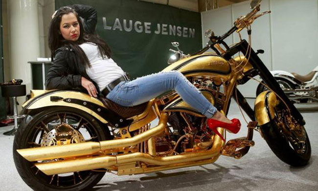 worlds costliest bike, gold plated harley davidson