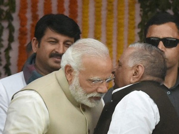 mulayam singh yadav, narendra modi, samajwadi part
