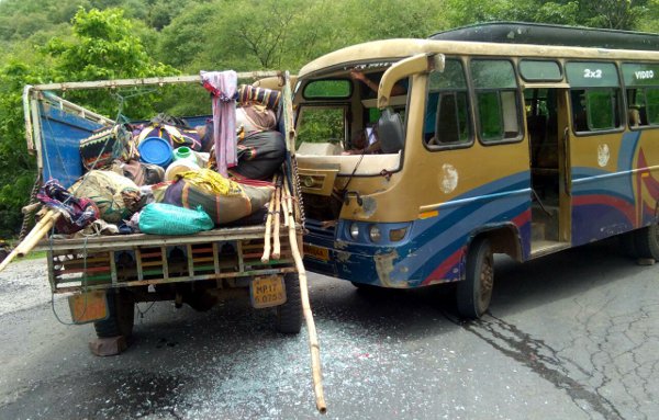 Two bus accidents in Rewa