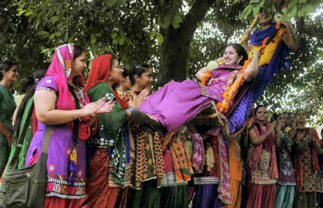 how to celebrate hariyali teej vrat puja in hindi