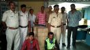  30 bags seized illegal liquor from car, arrested 