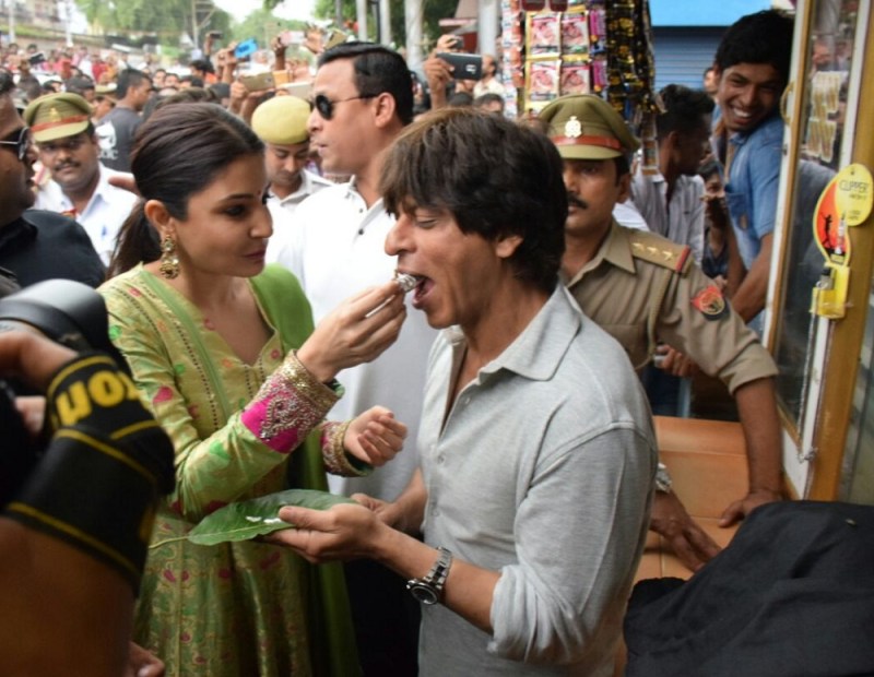 Shahrukh Khan and Anushka Sharma