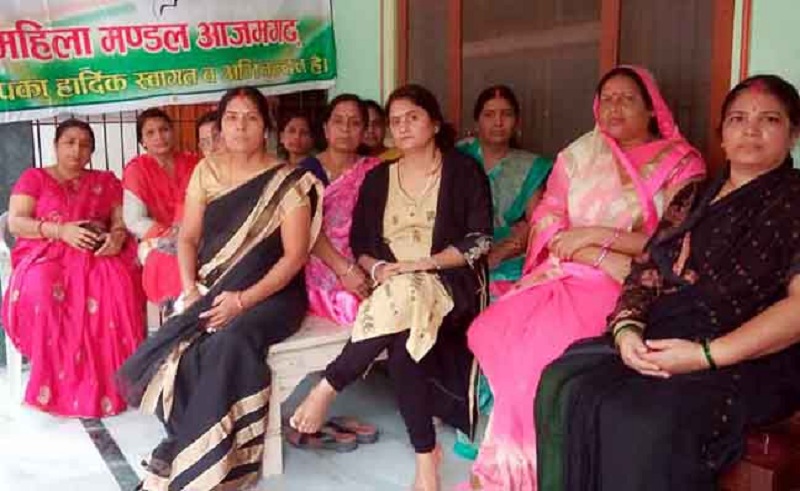 NGOs pay Tribute to children who died in Gorakhpur tragedy News in Hindi