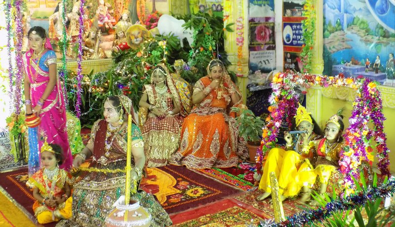 Shri Krishn Janmashtmi celebration in Sendhwa Barwani