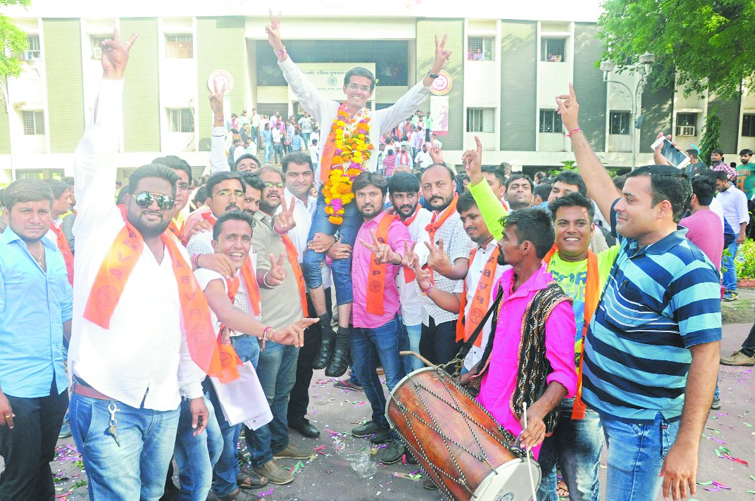 ABVP won 20 out of 33 seats