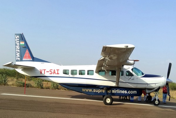 kota, kota latest news, kota big news, news in hindi, Kota Airport, flight, IGI Airport, flight from kota, Air connectivity, flight from kota to delhi, flight from delhi to kota, flight from kota to jaipur, flight from jaipur to kota, Supreme Airlines, Cessna Grand Caravan, Aircraft, Flight timetable, Air fare