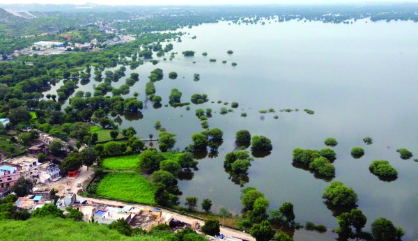 Rajsamand lake, lake Water level, rain in rajsamand, bageri bandh, nathdwara 