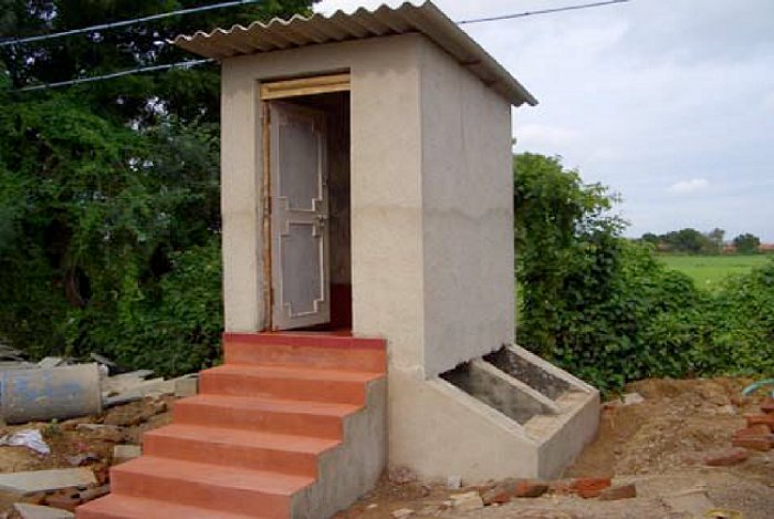 Ration Distribution In Kota, Toilets, ODF, Ration Distribution stopped In Kota, Construction of toilets in house, शौचालय, Rajasthan Patrika, Kota Patrika, Kota News, patrika News, 