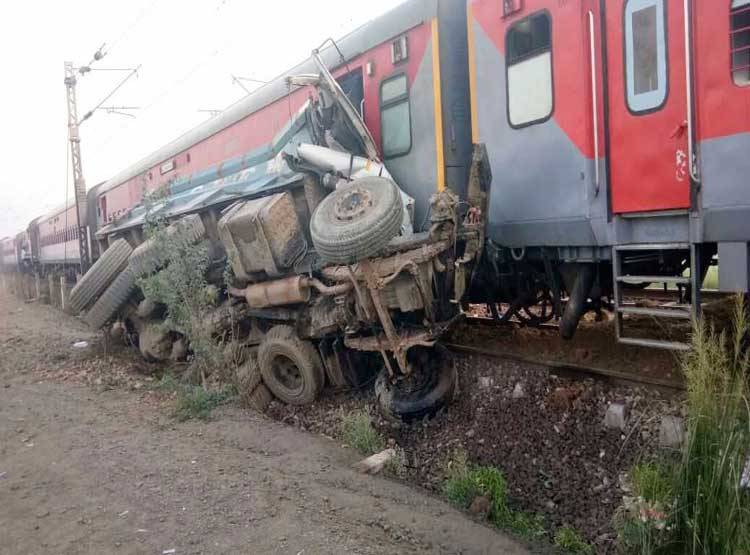 Rail Accident In Uttar Pradesh