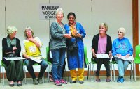 New India - English artist became fan of Madhubani Art