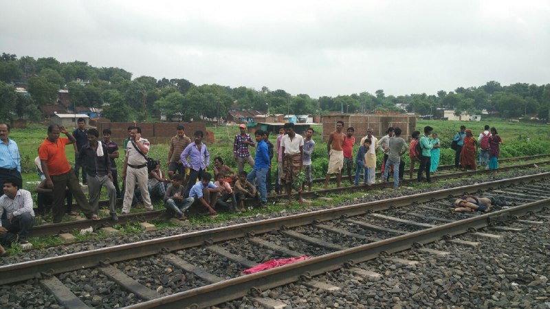 lover video of suicide at the train Suicide note in india
