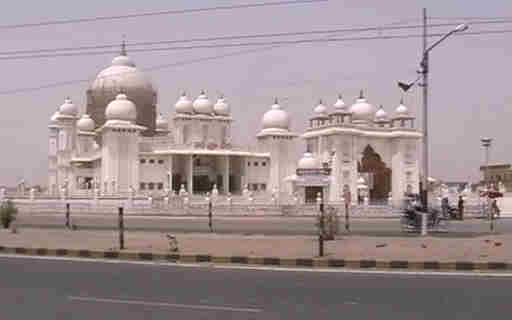 baba jai gurudev ashram