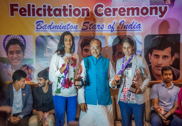 sindhu sania get honer