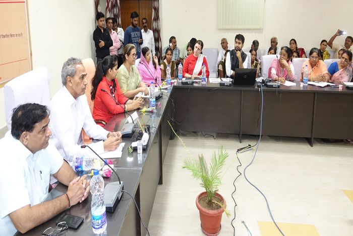 dausa mp education program