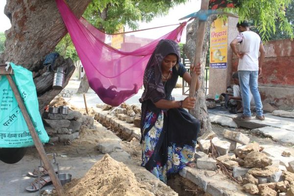 beautiful pics mother and her child