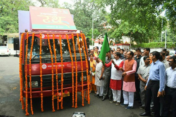 CM launches cleanliness chariot