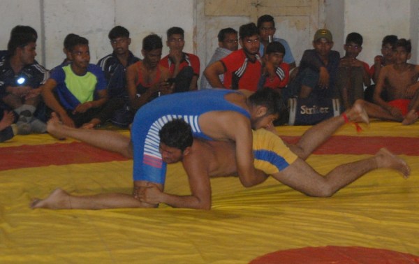 कुश्ती प्रतियोगिता