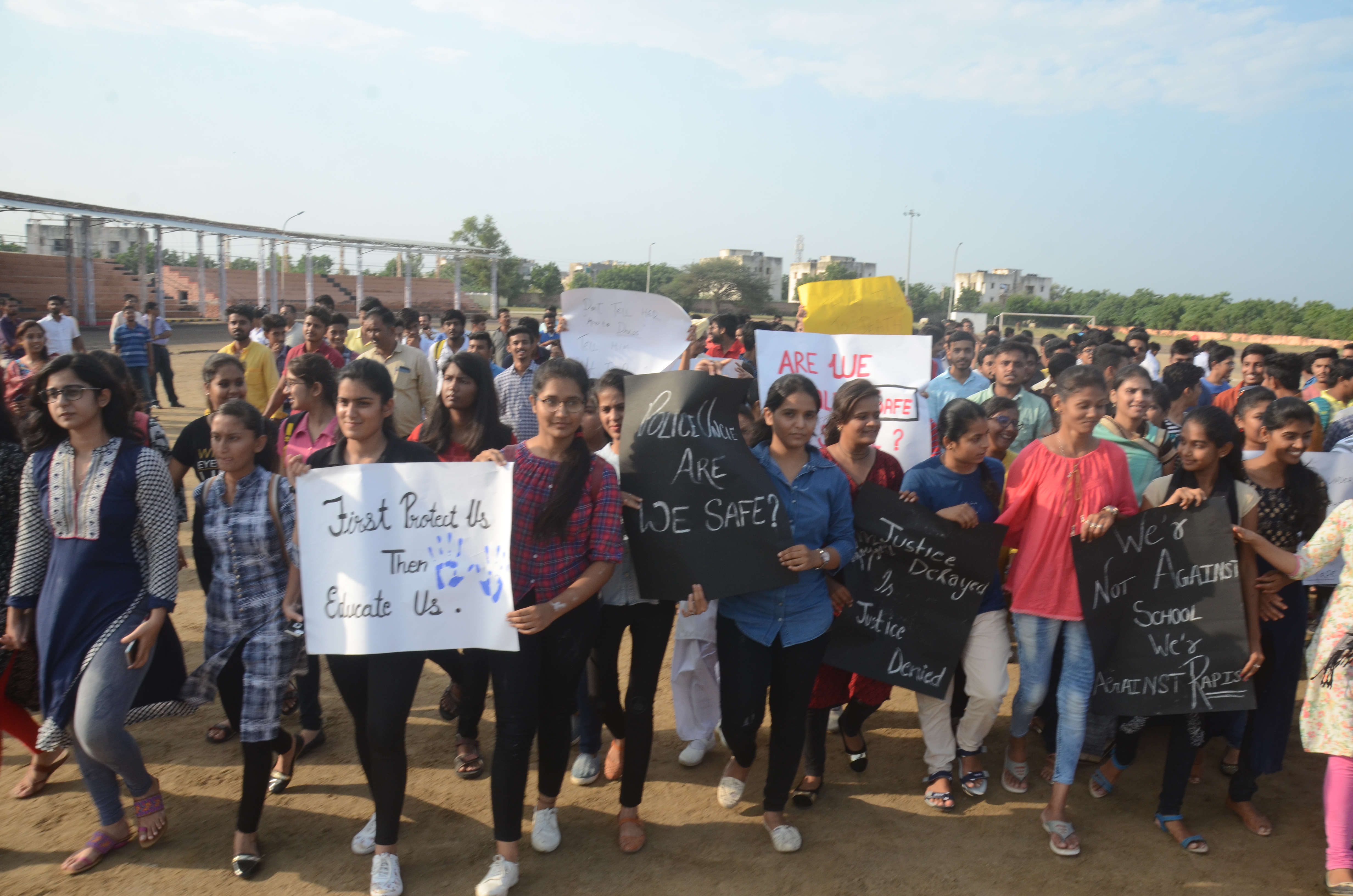 Students protest in Barmer