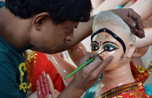 maa durga idol making