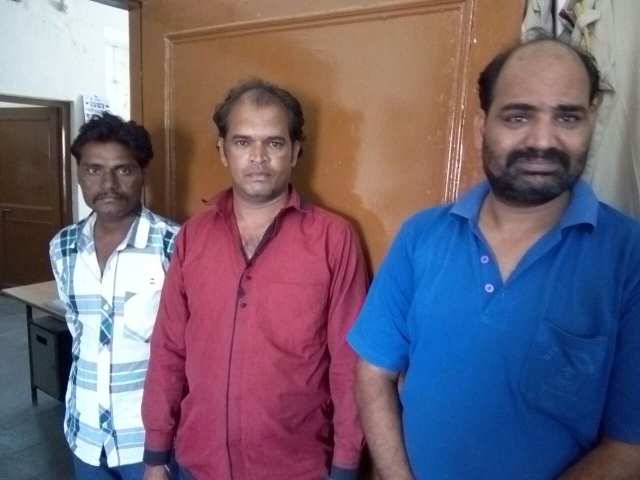 OMG: दोस्तों के साथ मिलकर राहगीरों को लूटता था बारां एसपी ऑफिस का लिपिक