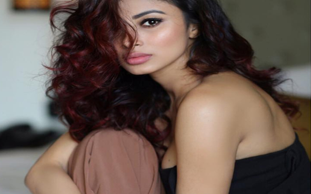 mouni roy