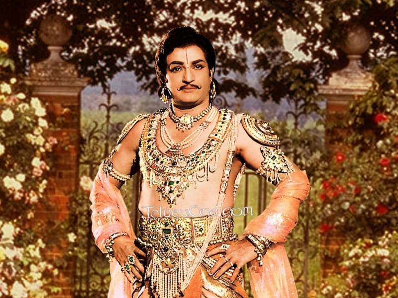 Arvind Kejriwal,Politics,Chiranjeevi,ramya,M Karunanidhi,Kamal Hassan,NT Rama Rao,Politics,Rajnikanth,former mp ramya,