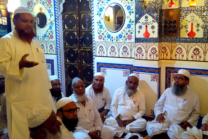 अब मुसलमान सभी सियासी दलों का करेंगे बहिष्कार, देखें वीडियो