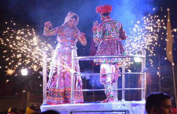 9 days color of navratri 2017, Religion,Navratri,Durga,navratri news,puja,colors,pooja,dharm,Navratri 2017,Navratri Colors,karam,