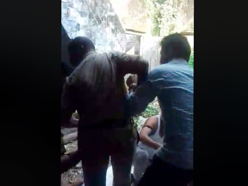 Police arrested four gamblers