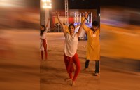 hot garba girls photos, Dandiya festival,Patrika Dandiya,Stylish dandiya,Garba and Dandiya,Dandiya,Dandiya steps,dandiya ras,garba video,