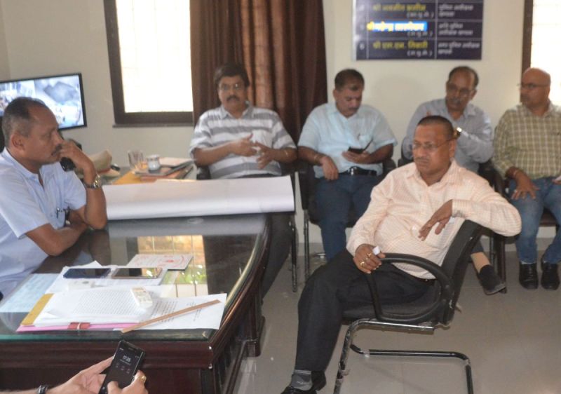 khandwa latest news,khandwa crime news,MP BJP,MP IAS news,Khandwa DFO SK Singh lodged an MLA is FIR on Devendra Verma, MLA Devendra Varma On fir file, MP BJP MLA