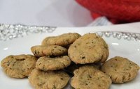 Dhaniya masala mathri