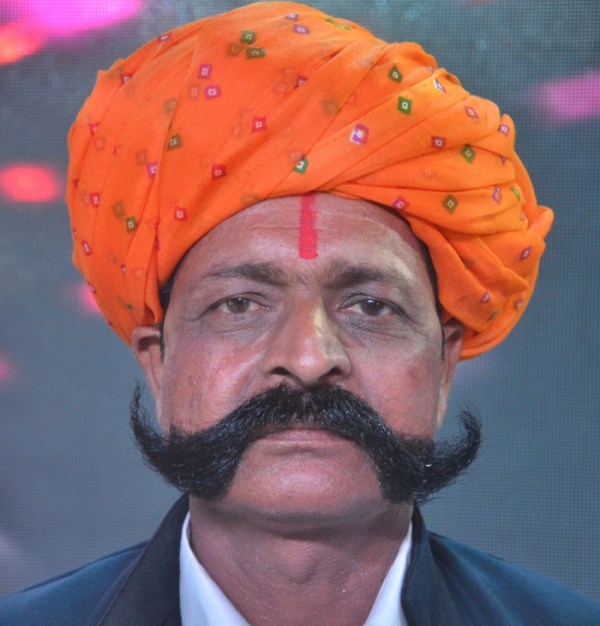 मूंछ प्रतियोगिता