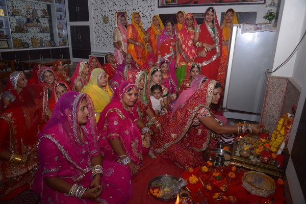 women celebrated Karwa chouth 2017