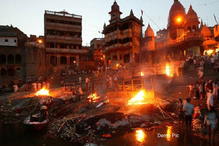 hindu burning ghaut