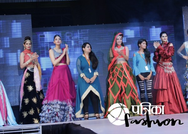 diwali fashion, diwali girls dresses, hot girls fashion, hot models, nude models in ramp, fashion girls streaming vf, college girls fashion in trend, indian girls fashion in trend, girls fashion 2017, girls creator and star, fashion girls streaming, victoria secret fashion show 2017, FashionTV, Suit, lakme fashion week, lakme models