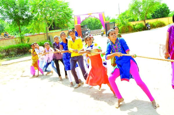 Look at the photos, celebrate in Nagaur, in a different fashion, Girls Day