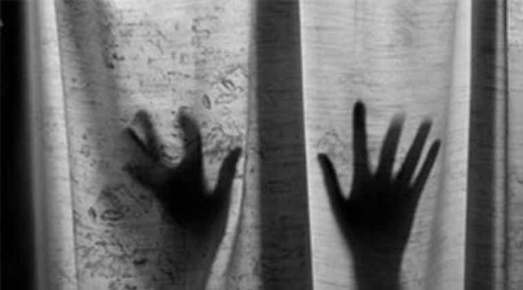 ACP seema hingoniya beaten by a young girl