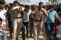 Police Arrest four at Sangod in Kota