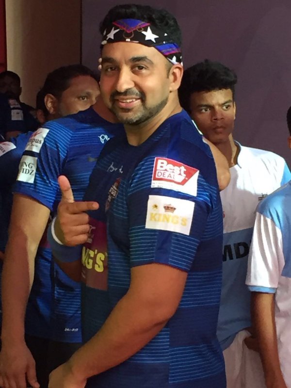 football charity match