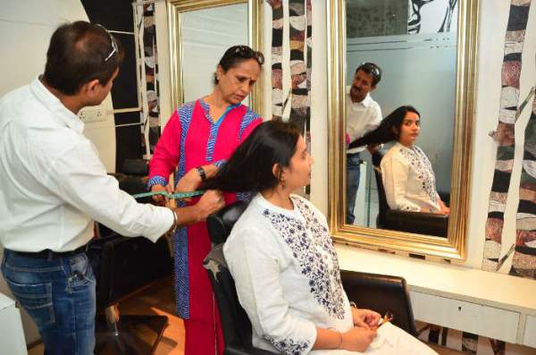 jaipur girl donates hair
