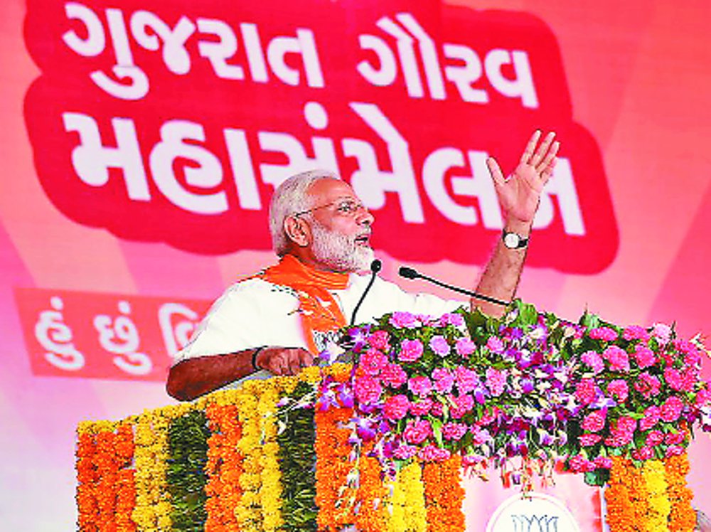 Gujarat elections: Jung between developmentism and dynasty: Modi