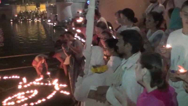 Deepdan at mansi ganga