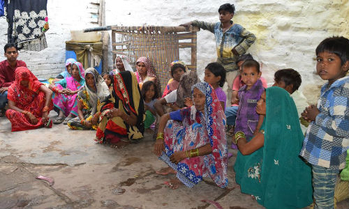 suicide in firozabad 