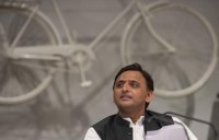 Akhilesh Yadav tweet latest UP Hindi news