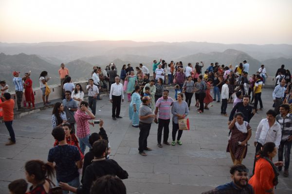 monsoon place sajjangarh udaipur sunset point