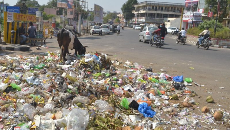 lives of residents living in cleansing of clean workers in district