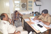 Morena News, Morena Hindi News, Mp Hindi News, Crime, Crime In City, Morena, Train, Woman, Filed case