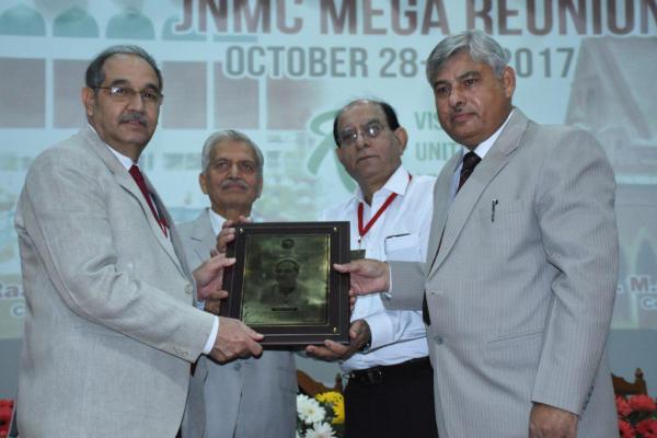 AMU JN medical college students conference started in Aligarh