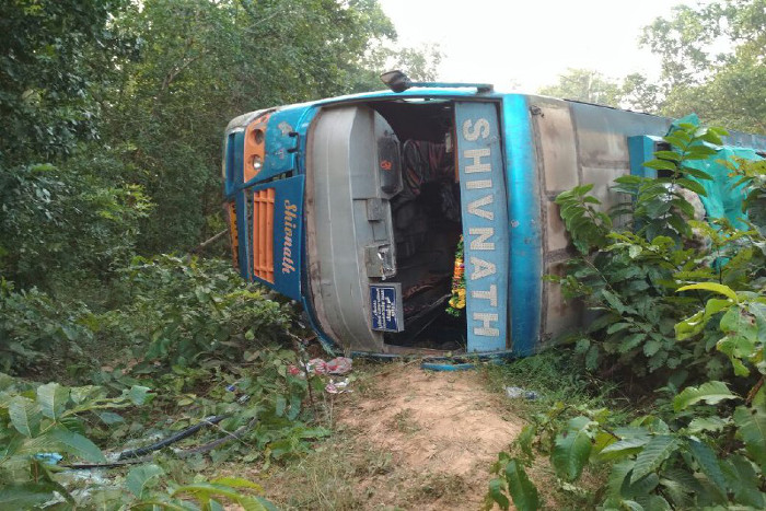 धरमजयगढ़ के सरिया नाला के पास